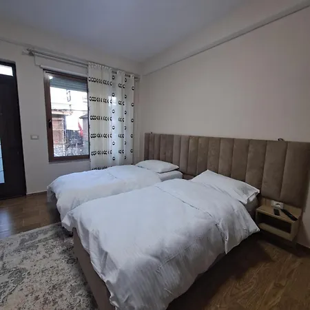 Vila Ilir Hotel 3*